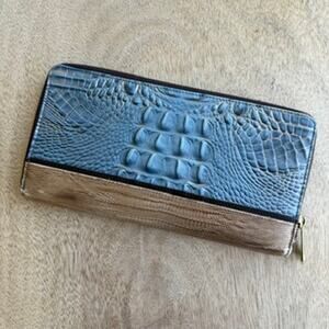 BRAHMIN Skylar Wristlet Wallet Blue Gold Croc Embossed Leather Zip Organizer EUC